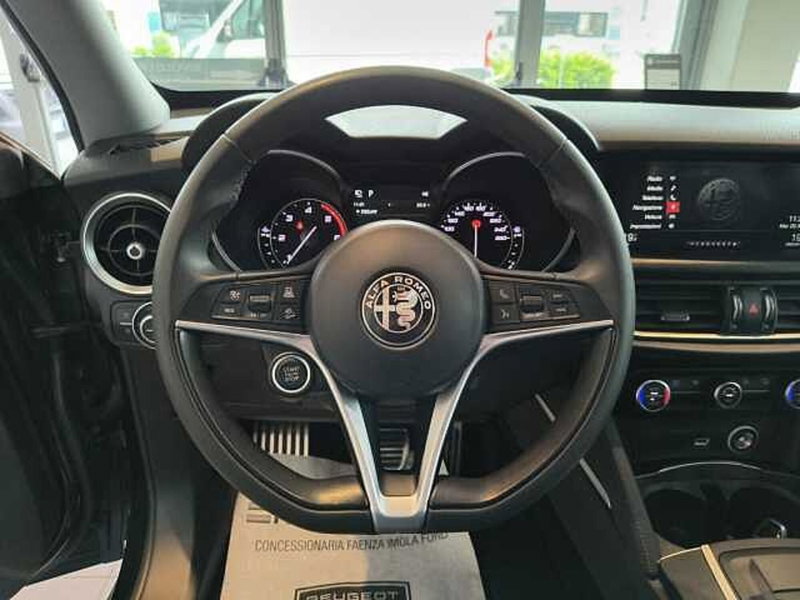 Alfa Romeo Stelvio usata a Forlì-Cesena (20)