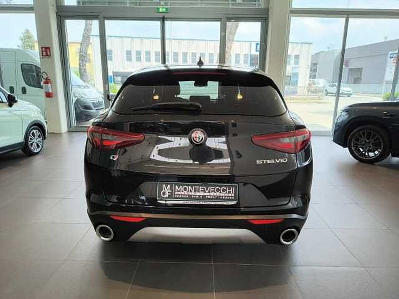 Alfa Romeo Stelvio usata a Forlì-Cesena (5)