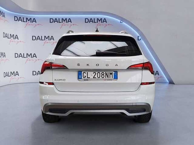 Skoda Kamiq usata a Milano (4)
