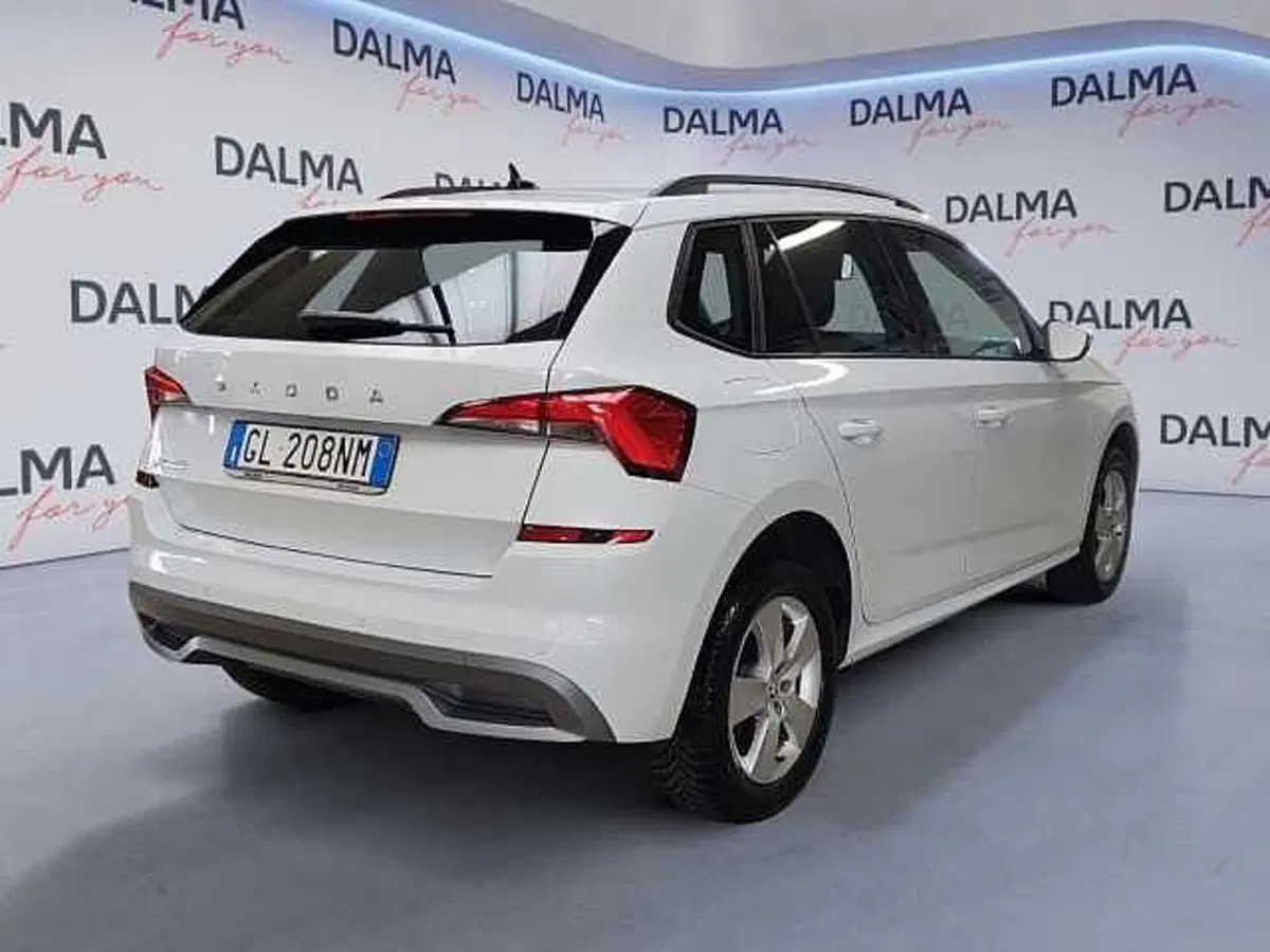 Skoda Kamiq usata a Milano (5)