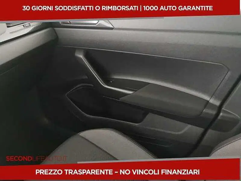 Volkswagen Taigo usata a Chieti (17)