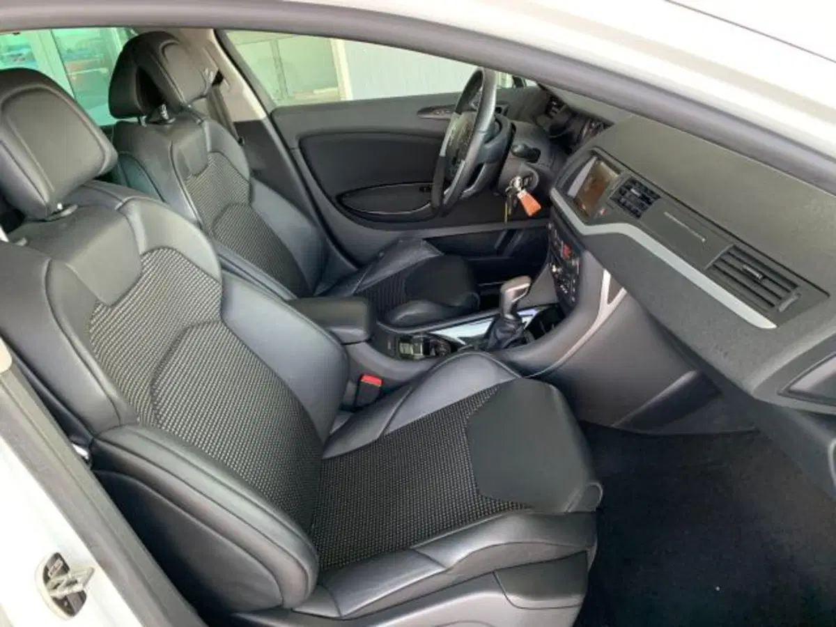Citroen C5 Station Wagon usata a Trieste (10)