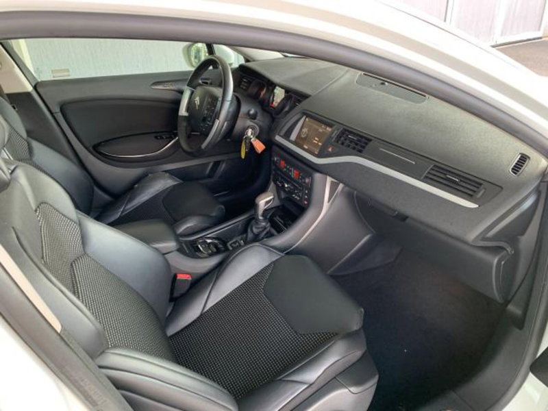 Citroen C5 Station Wagon usata a Trieste (11)