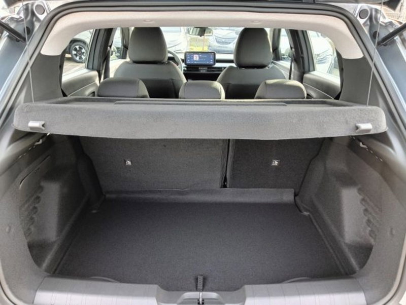Jeep Avenger nuova a Brescia (16)