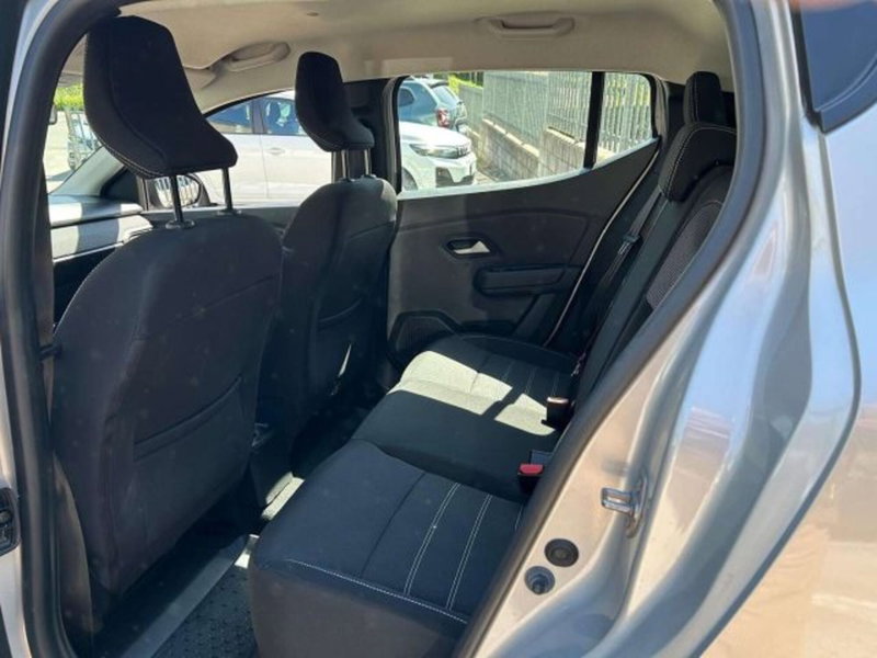 Dacia Sandero usata a Firenze (9)