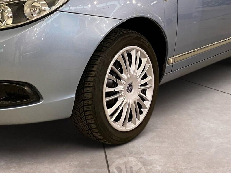 Lancia Ypsilon usata a Torino (15)