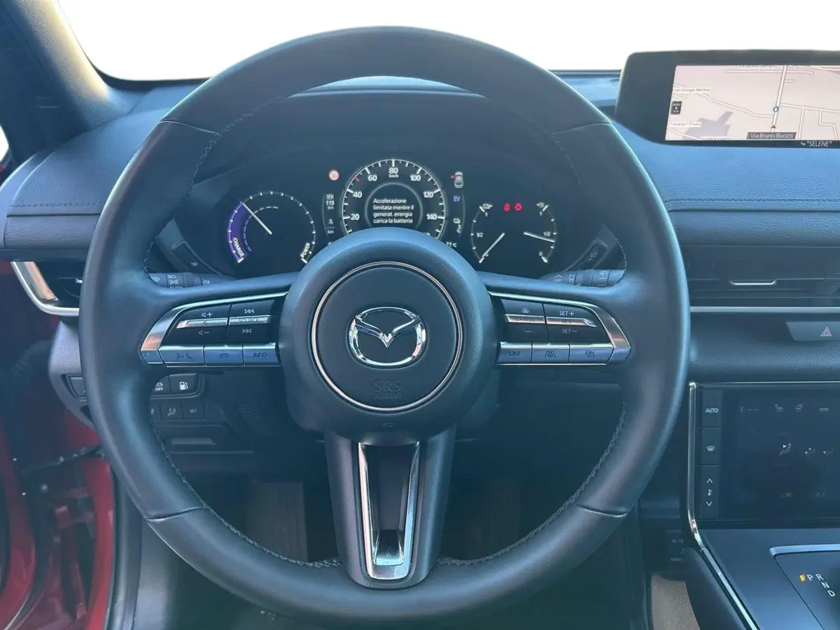 Mazda MX-30 R-EV usata a Bari (10)