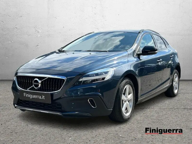 Volvo V40 Cross Country usata a Sondrio