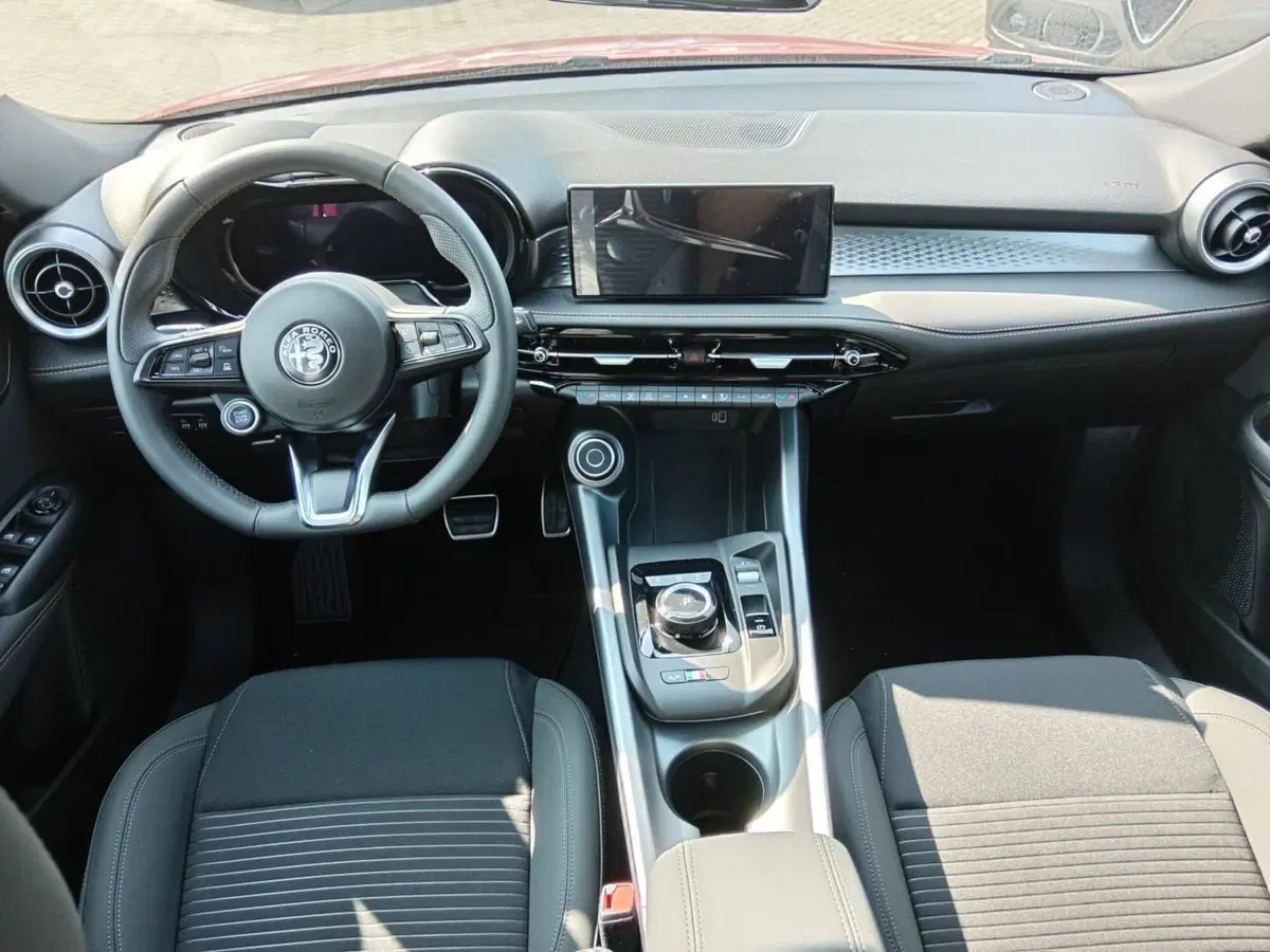 Alfa Romeo Tonale nuova a Alessandria (11)
