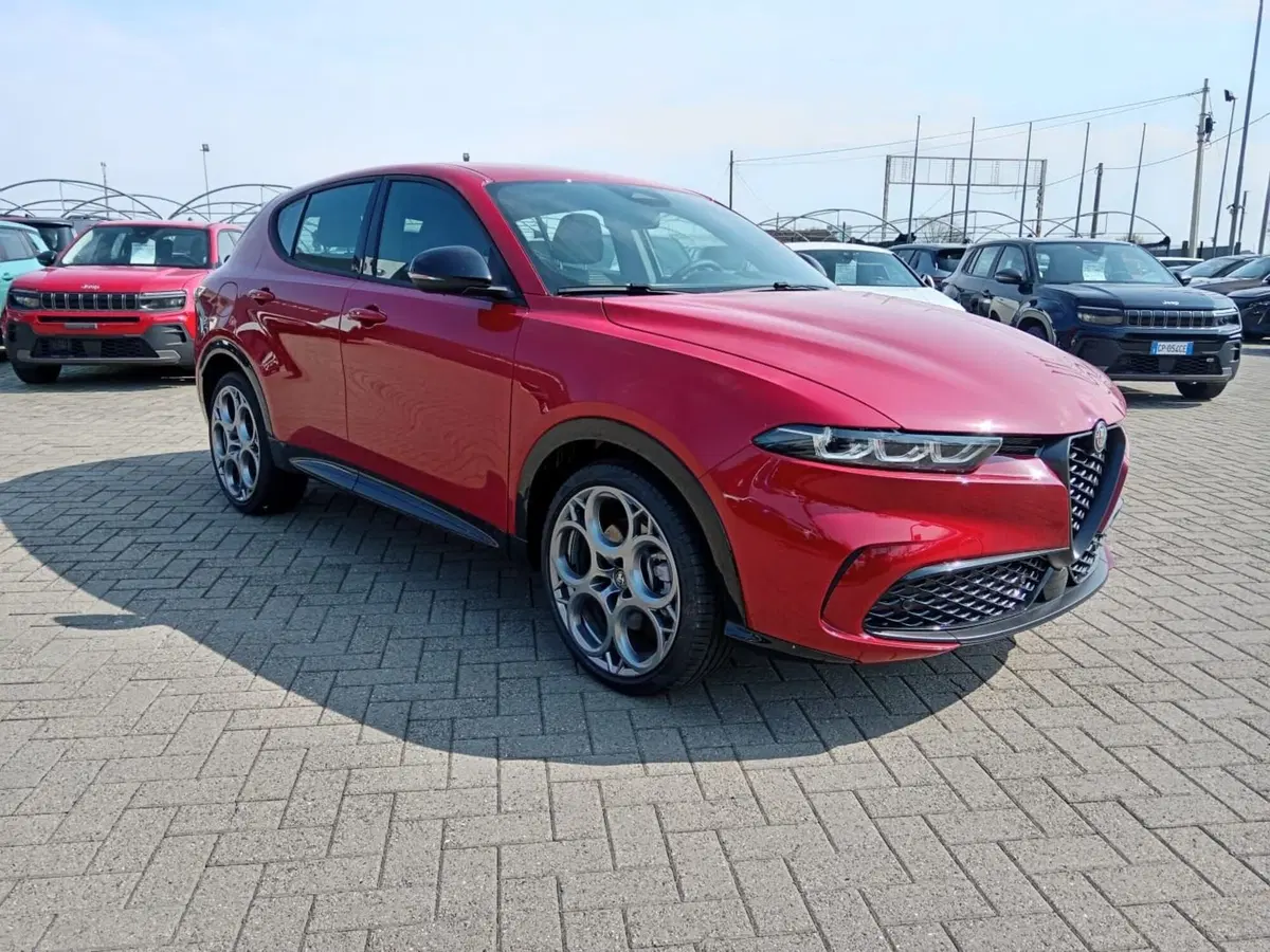 Alfa Romeo Tonale nuova a Alessandria (3)