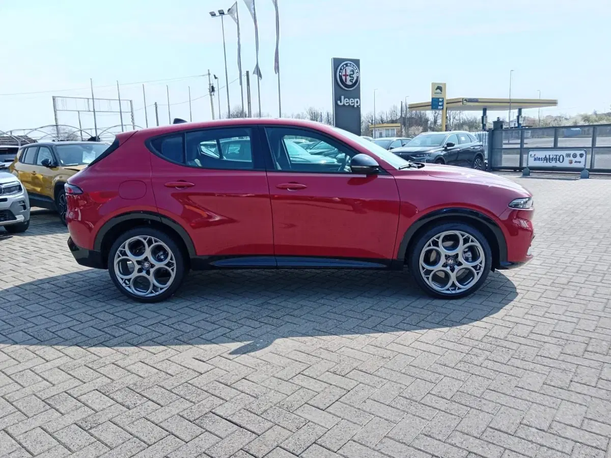 Alfa Romeo Tonale nuova a Alessandria (4)