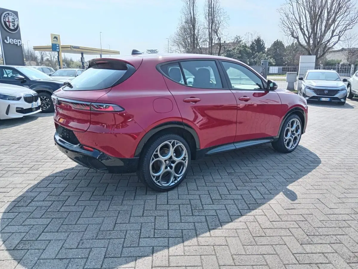 Alfa Romeo Tonale nuova a Alessandria (5)