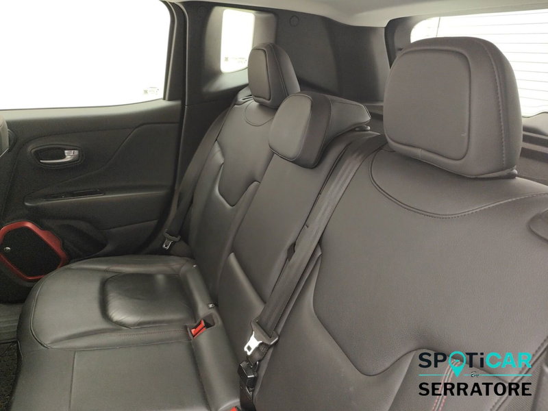 Jeep Renegade usata a Como (13)