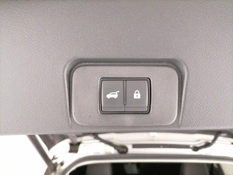Nissan X-Trail nuova a Roma (12)