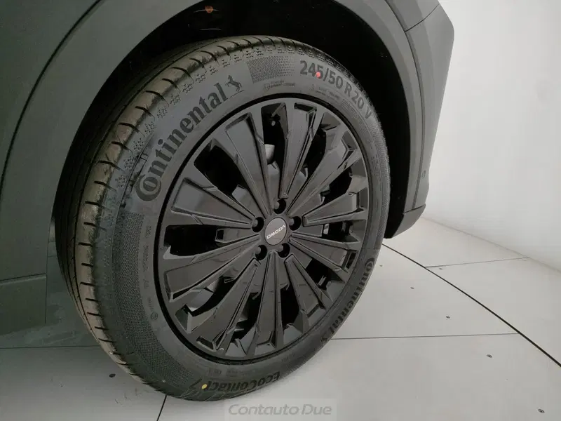 Omoda Omoda 9 SHS-P nuova a Caserta (9)