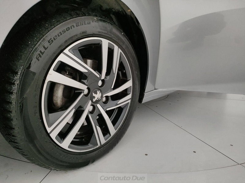 Peugeot 208 usata a Caserta (9)