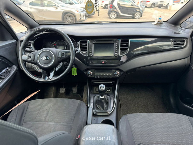 Kia Carens usata a Salerno (12)