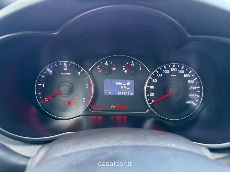 Kia Carens usata a Salerno (14)