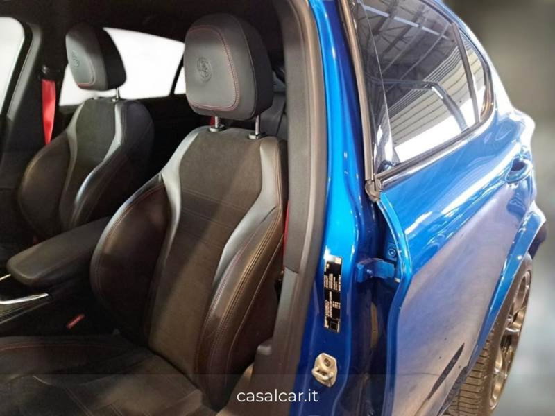 Alfa Romeo Stelvio usata a Salerno (10)