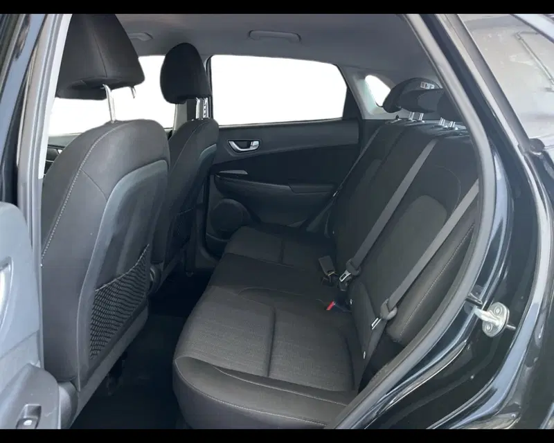 Hyundai Kona usata a Torino (15)