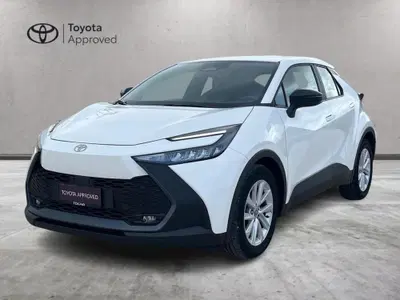 Toyota Toyota C-HR 1.8 hev Active fwd e-cvt del 2024 usata a Ragusa