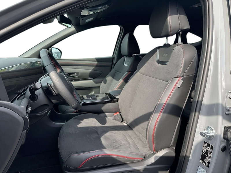 Hyundai Tucson nuova a Pistoia (8)