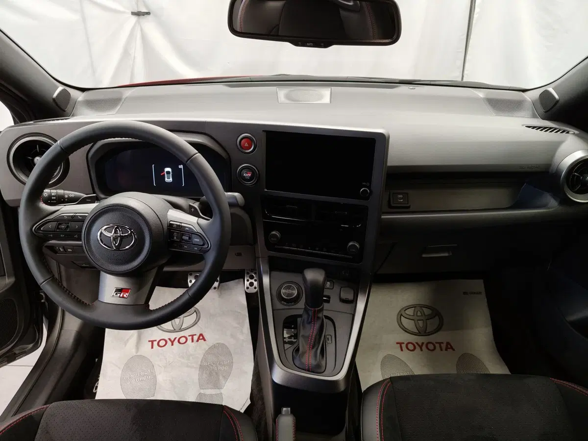 Toyota GR Yaris nuova a Roma (8)