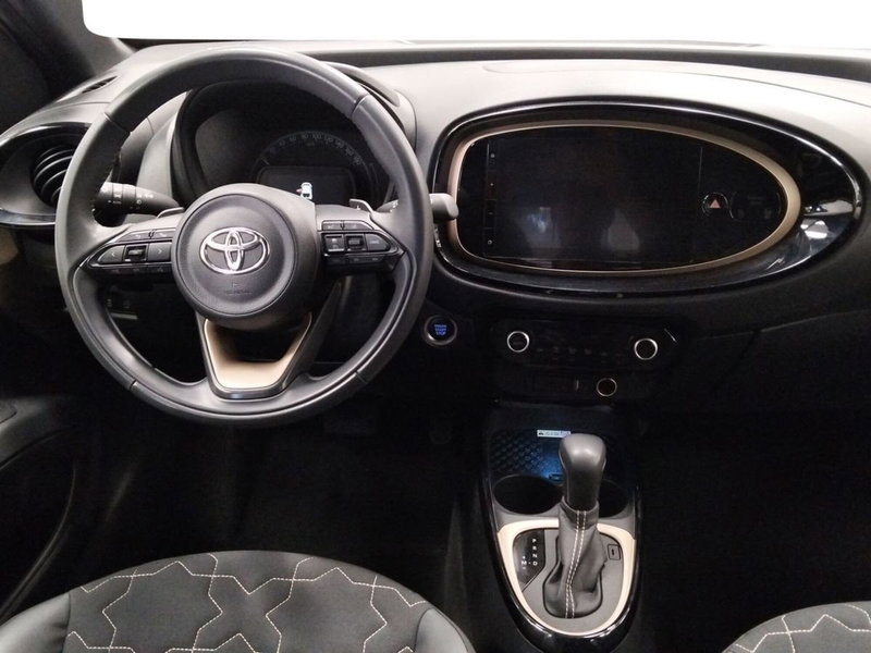 Toyota Aygo X usata a Roma (8)