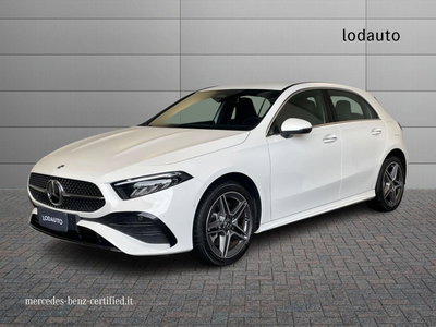 Mercedes-Benz Classe A 250 e Automatic Plug-in hybrid Premium del 2024 usata a Bergamo