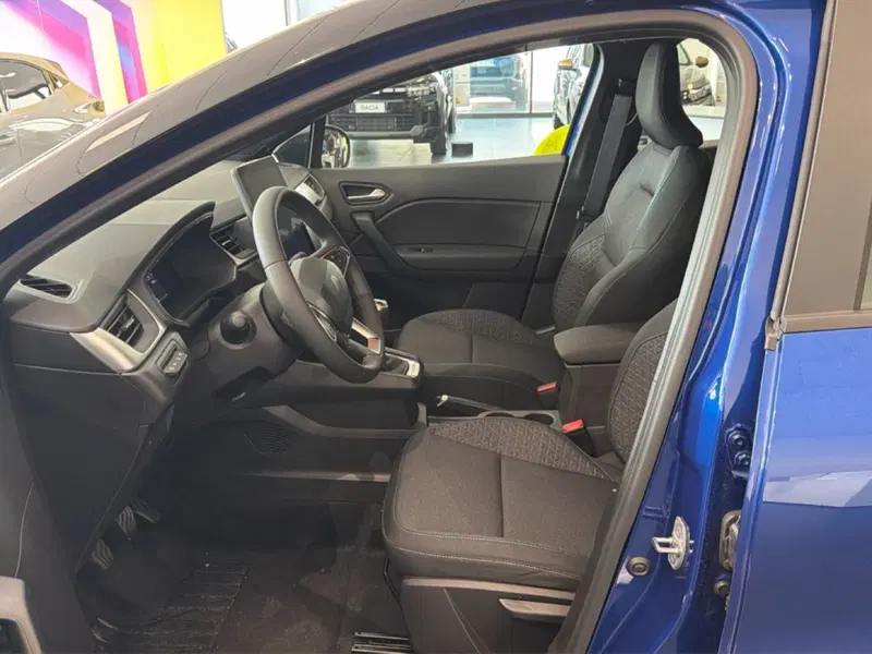 Renault Captur nuova a Bologna (16)
