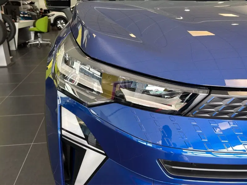 Renault Captur nuova a Bologna (9)