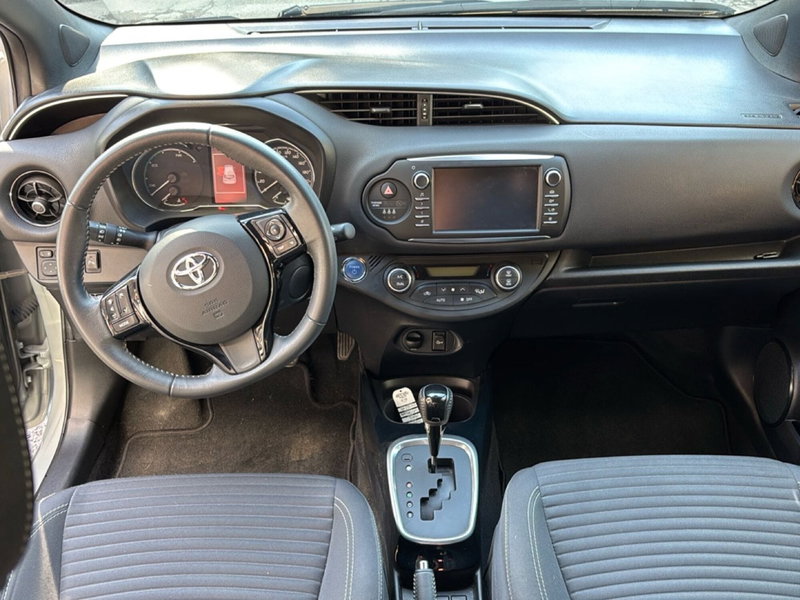 Toyota Yaris usata a Bologna (10)