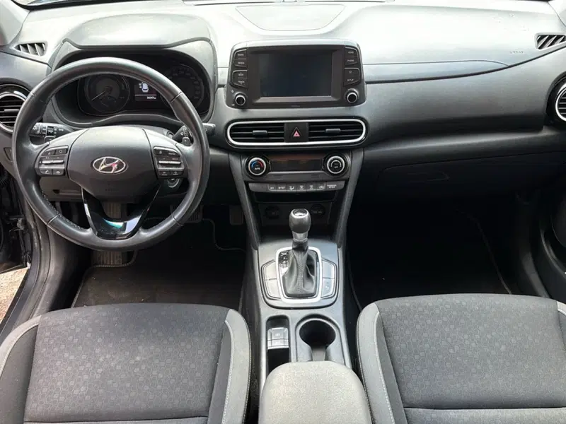 Hyundai Kona usata a Bologna (10)