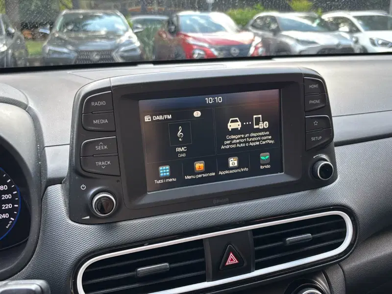 Hyundai Kona usata a Bologna (12)