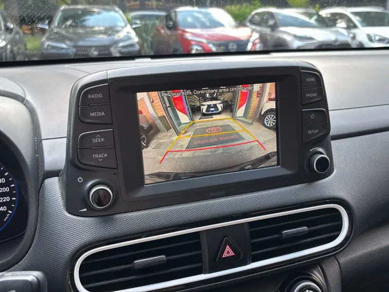 Hyundai Kona usata a Bologna (13)