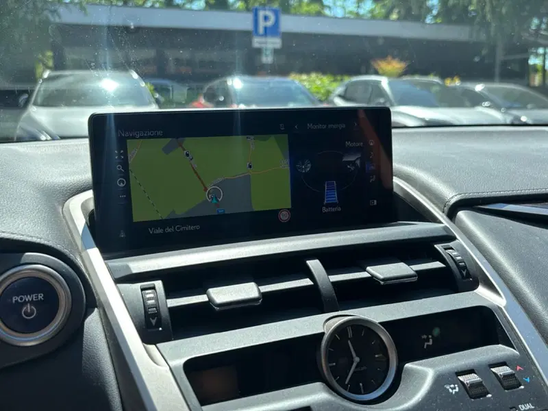 Lexus NX usata a Bologna (15)