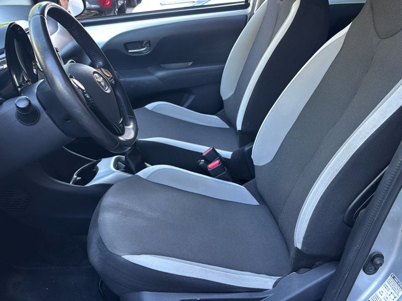 Toyota Aygo usata a Bologna (7)
