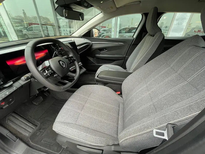 Renault Megane E-Tech Electric usata a Parma (12)