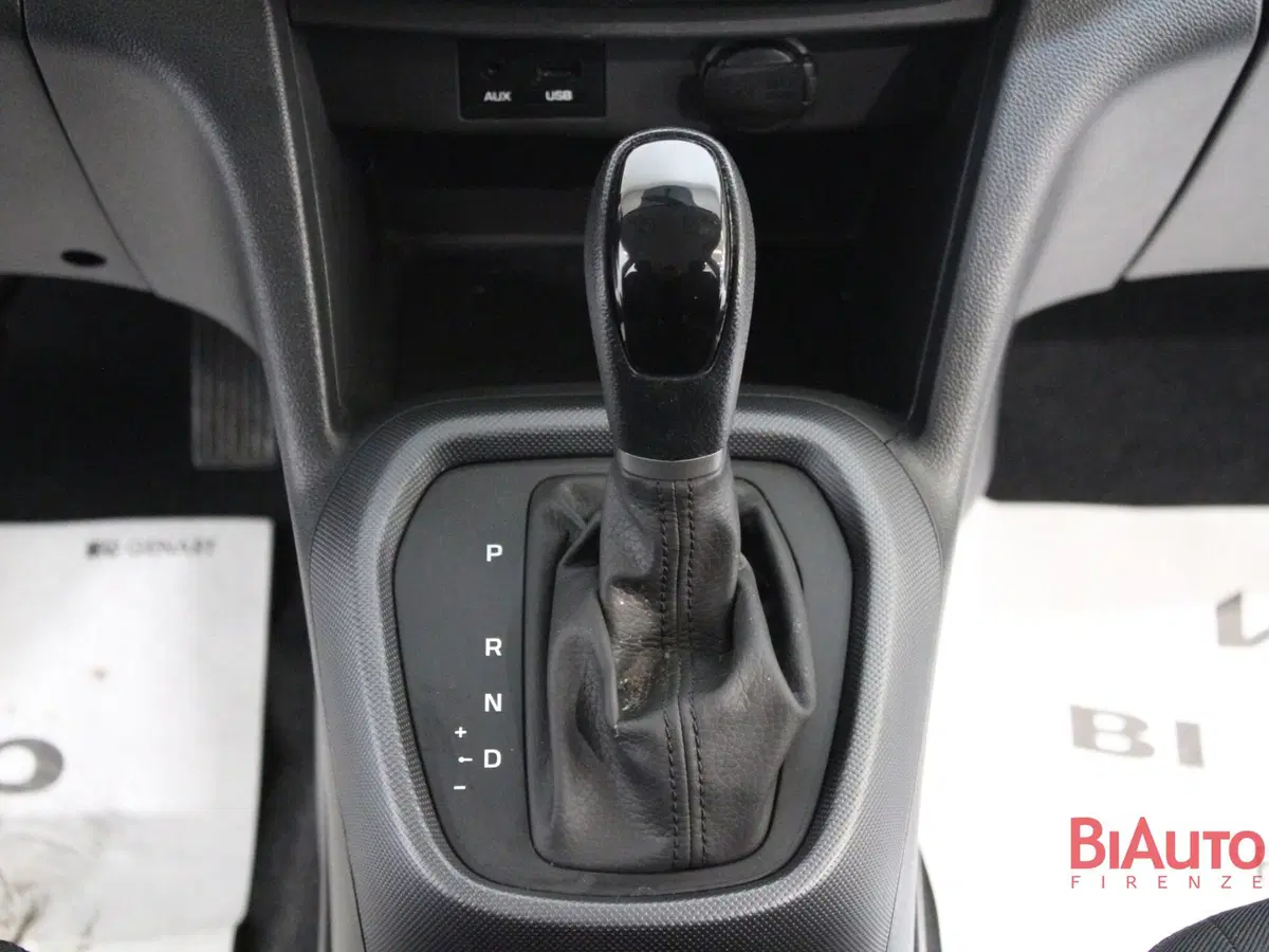 Hyundai i10 usata a Firenze (13)