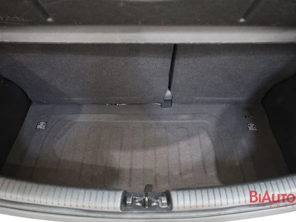 Hyundai i10 usata a Firenze (8)