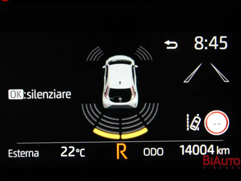 Toyota Aygo X usata a Firenze (15)