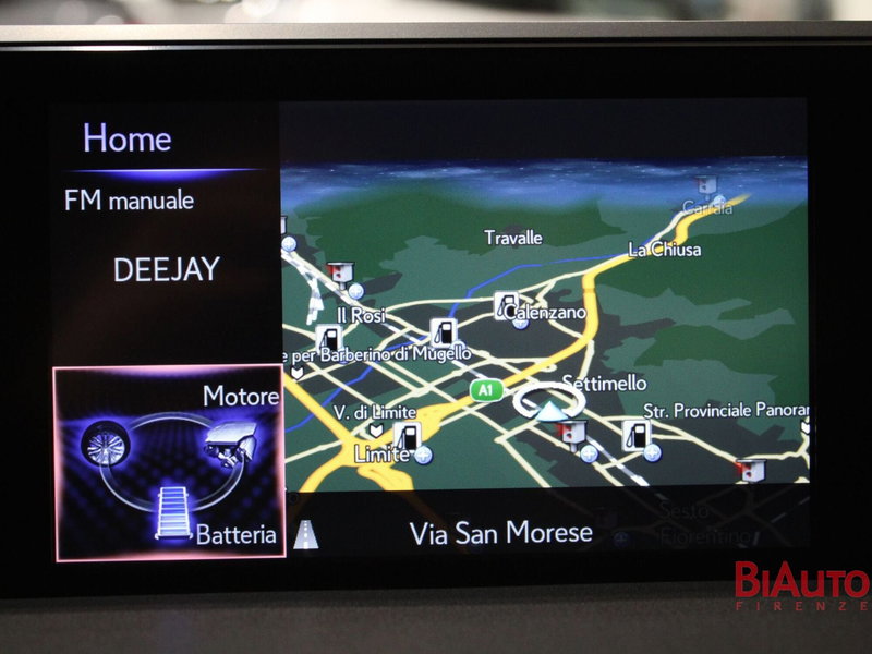 Lexus UX usata a Firenze (13)