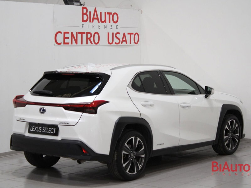 Lexus UX usata a Firenze (3)