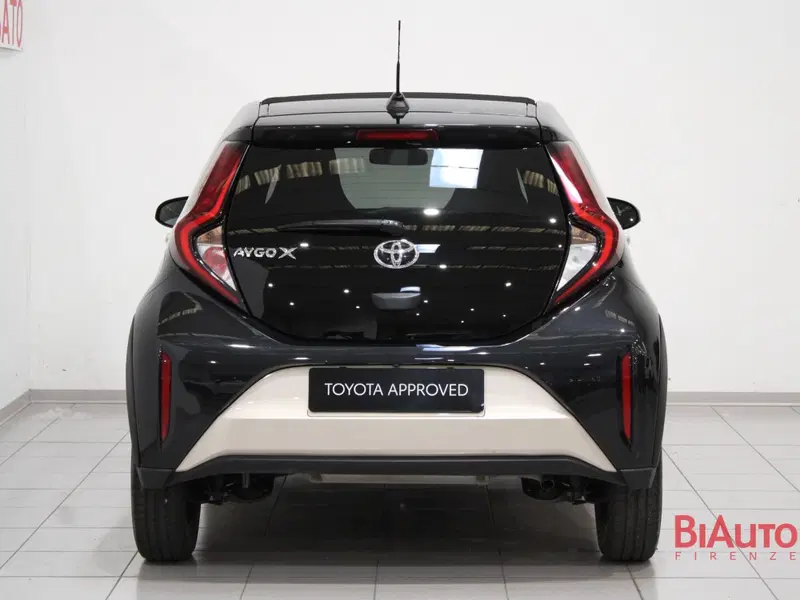 Toyota Aygo X usata a Firenze (5)