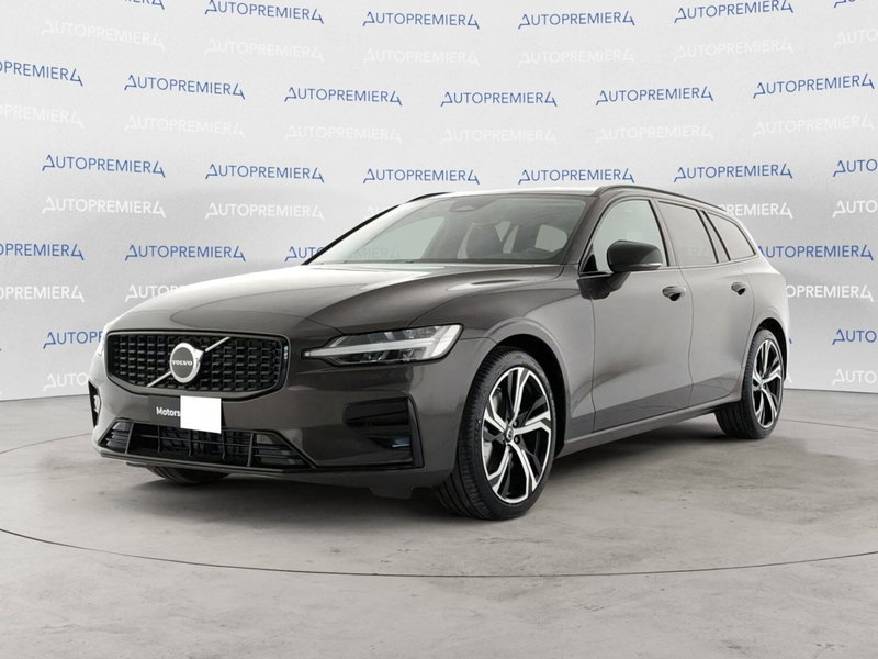 Volvo V60 nuova a Como