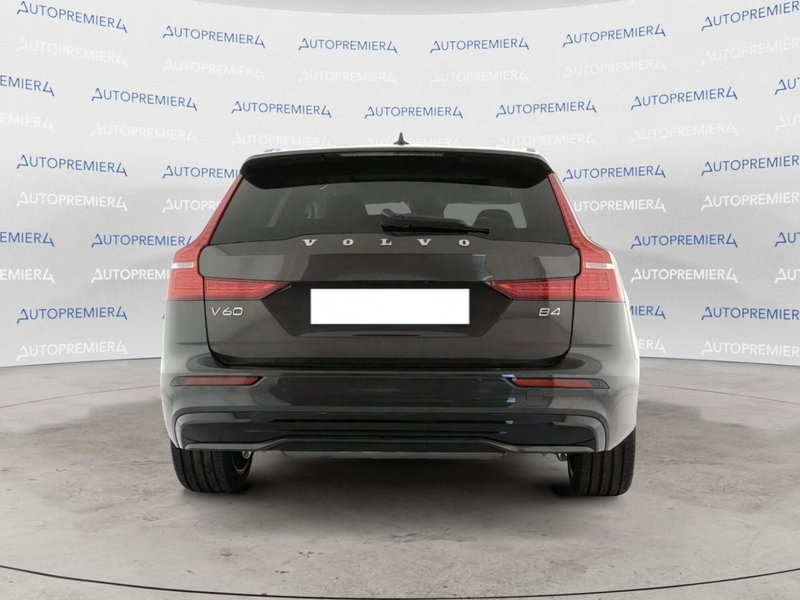 Volvo V60 nuova a Como (3)
