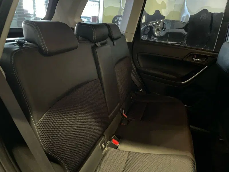 Subaru Forester usata a Ancona (13)