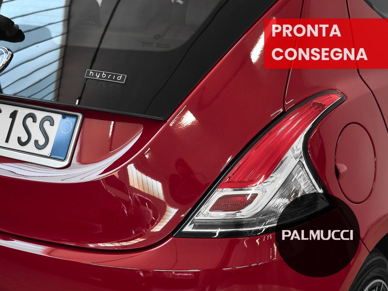 Lancia Ypsilon usata a Prato (8)
