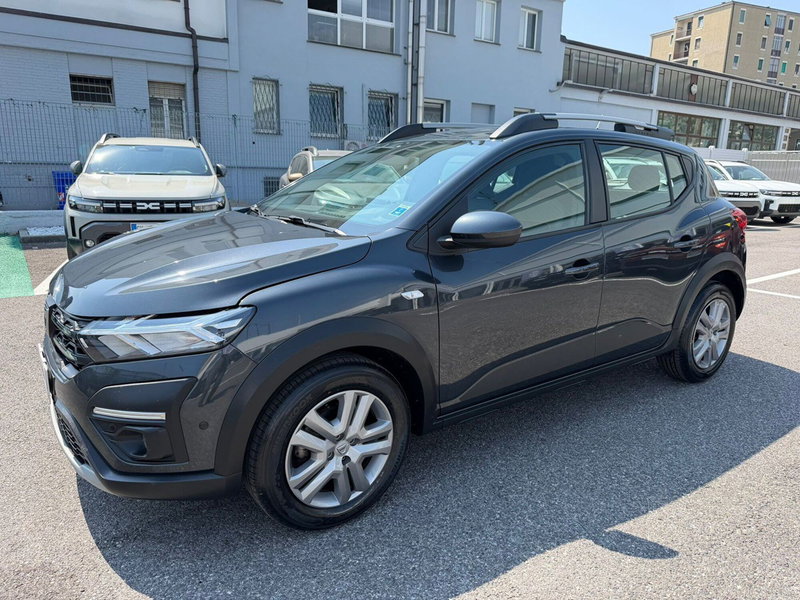Dacia Sandero usata a Brescia (7)