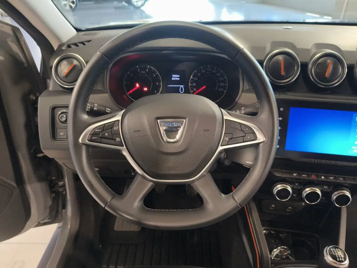 Dacia Duster usata a Brescia (13)